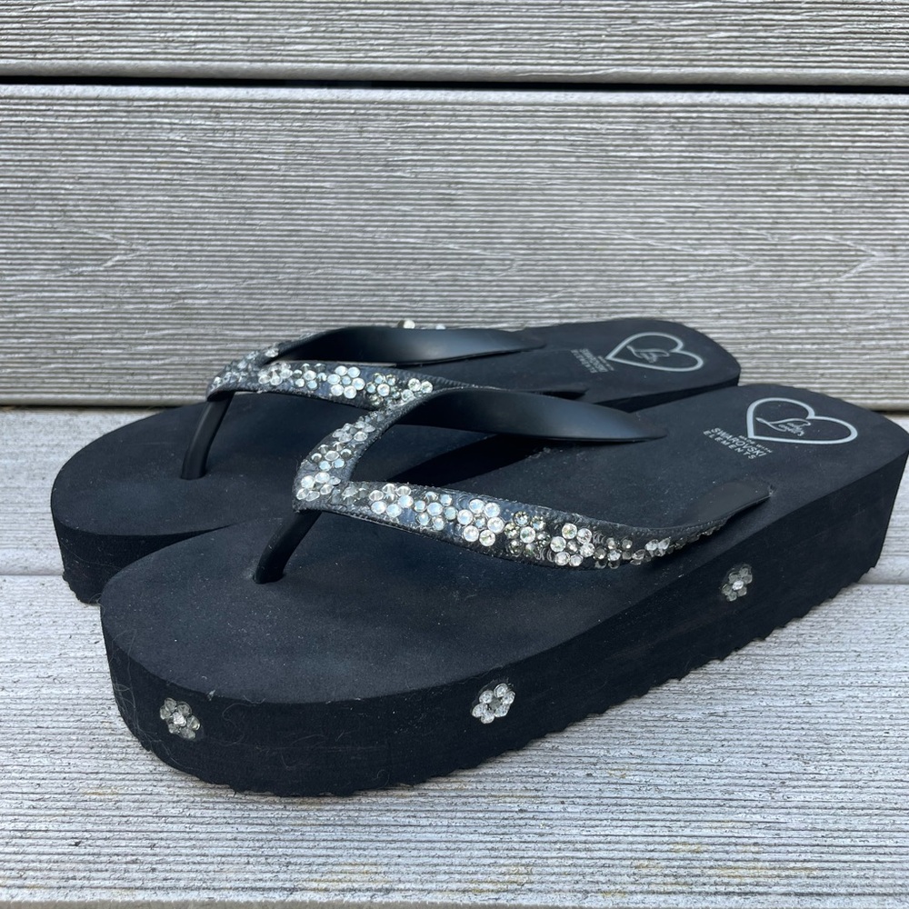 Lady Lanell’s High Night Black Flip Flop Sandals Swarovski crystal flowers sz 8